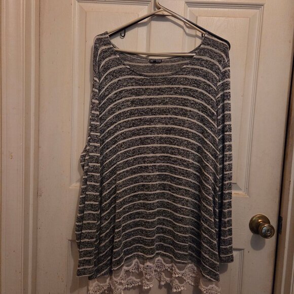 Hannah Sweaters - Hannah Sweater XL